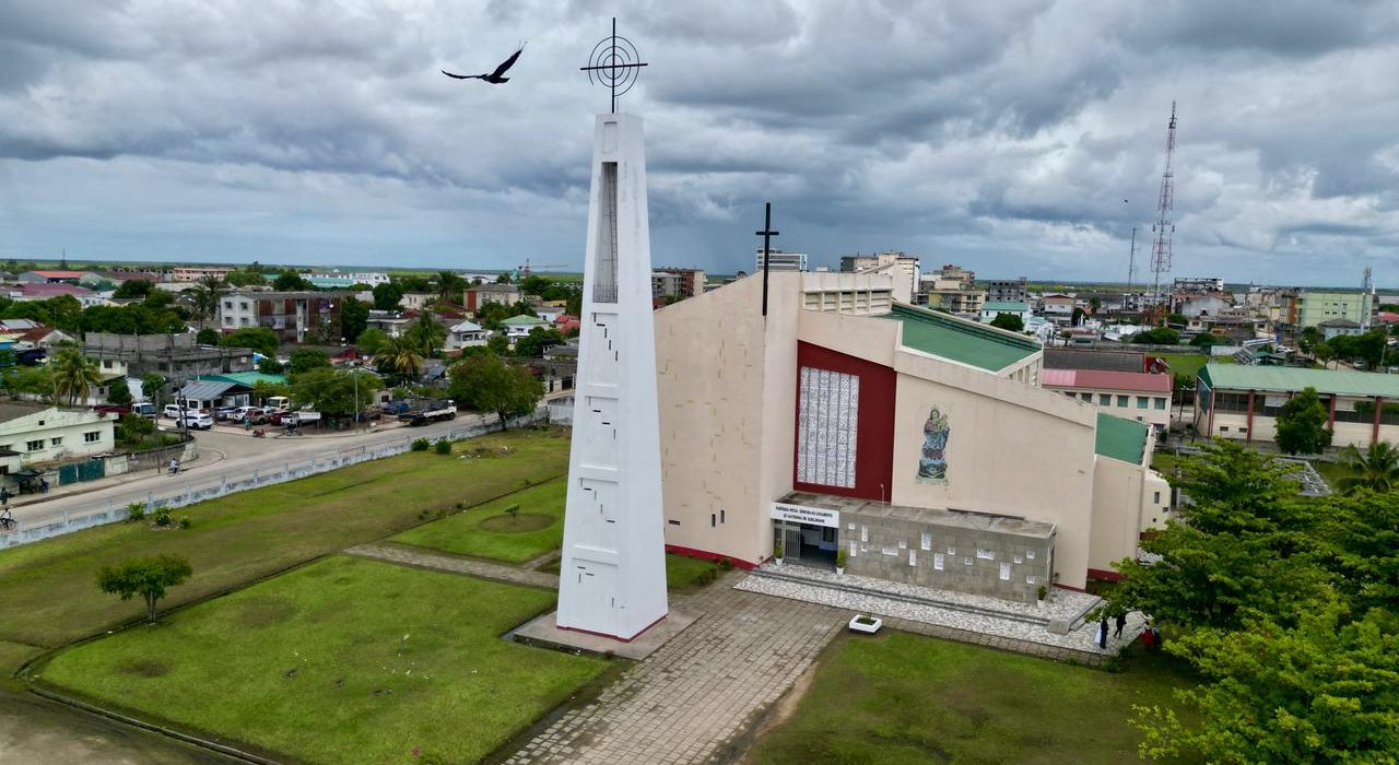 Dom Osório Citora Afonso assume Arquidiocese da Beira em acumulação com Quelimane