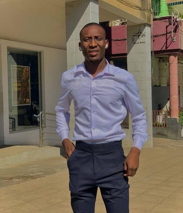 A Max Love e a ressurreição das ruas